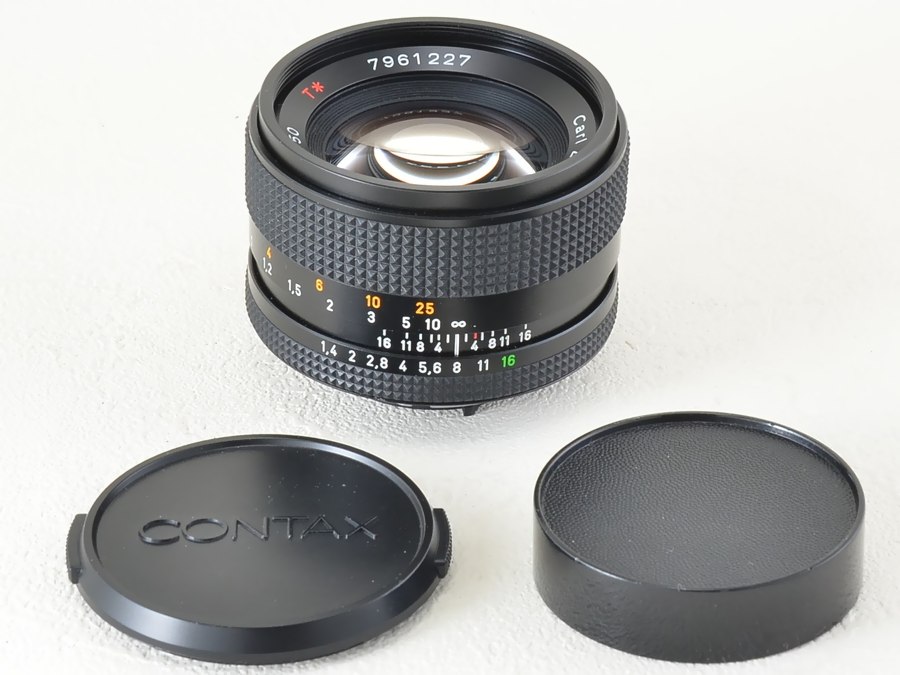 CONTAX (コンタックス)	Carl Zeiss T* Planar 50mm F1.4 MMJ