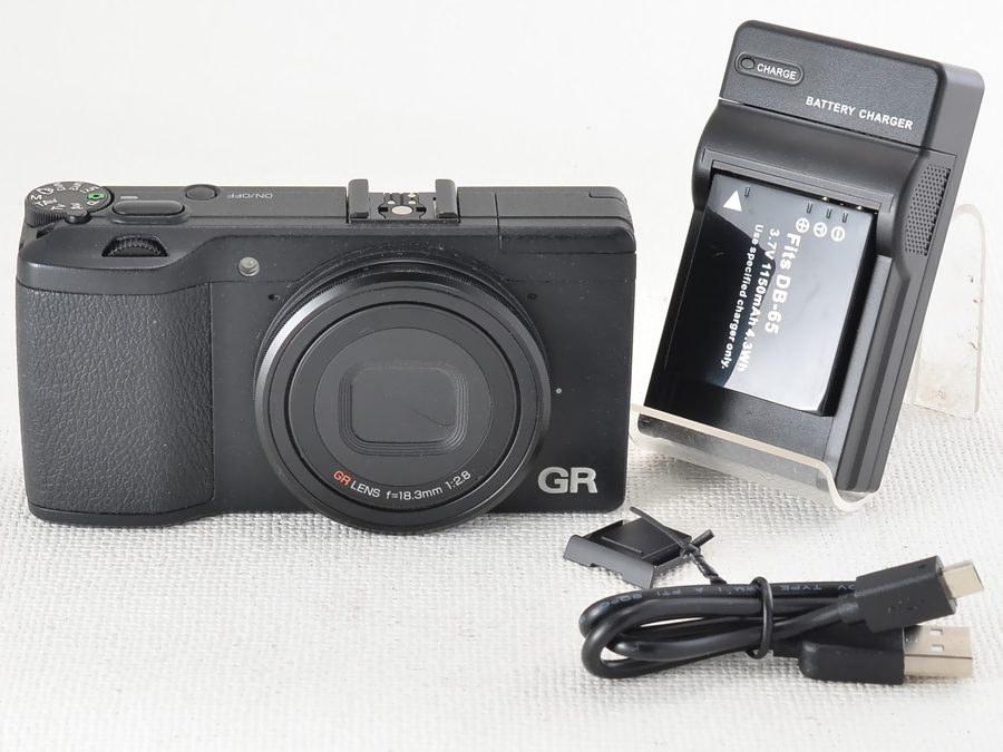 ⭐︎新品⭐︎ RICOH バッテリー DB-65 世界的に - デジタルカメラ